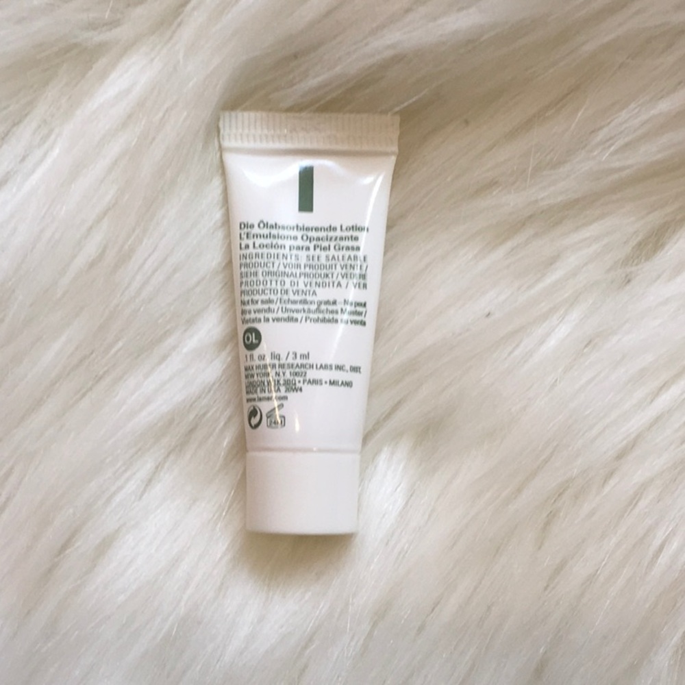 La Mer The Oil Absorbing Lotion - Picture 3 of 3